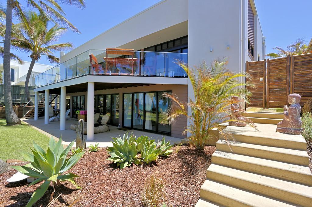 Zen Beach Retreat Hotel Bargara Exterior photo